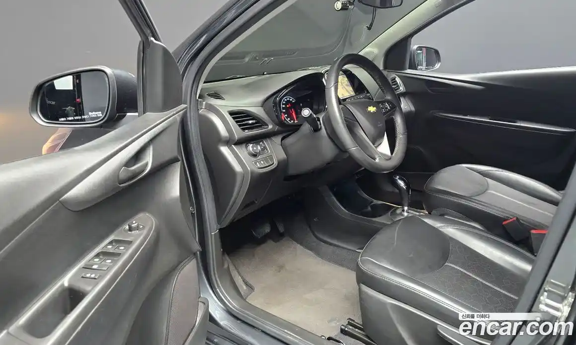 Chevrolet Spark 2016 1.0 гидро в Москве, фото 10