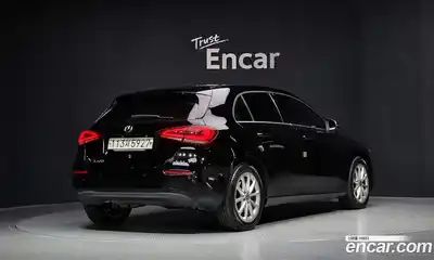 Mercedes-Benz A-Class 2019 2.0 гидро в Москве № 2128118, миниатюра 2