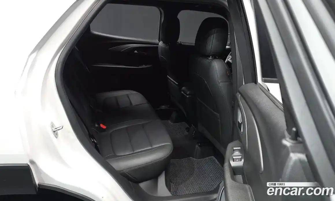 Chevrolet TrailBlazer 2020 1.3 гидро в Москве № 2128177, фото 18