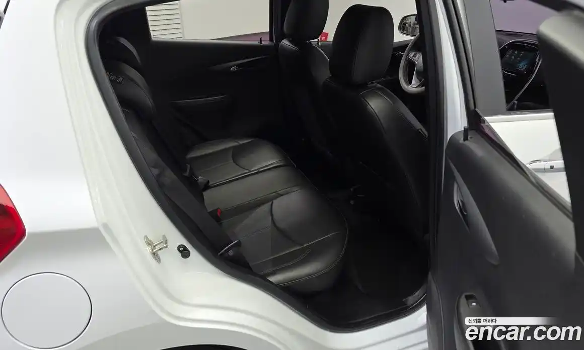 Chevrolet Spark 2016 1.0 гидро в Москве № 2128198, фото 17