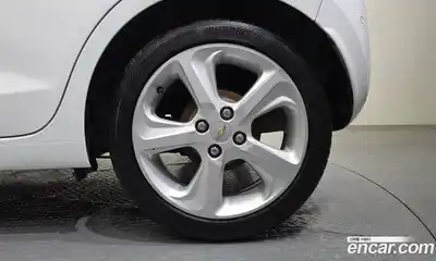 Chevrolet Spark 2016 1.0 гидро в Москве № 2128198, миниатюра 7