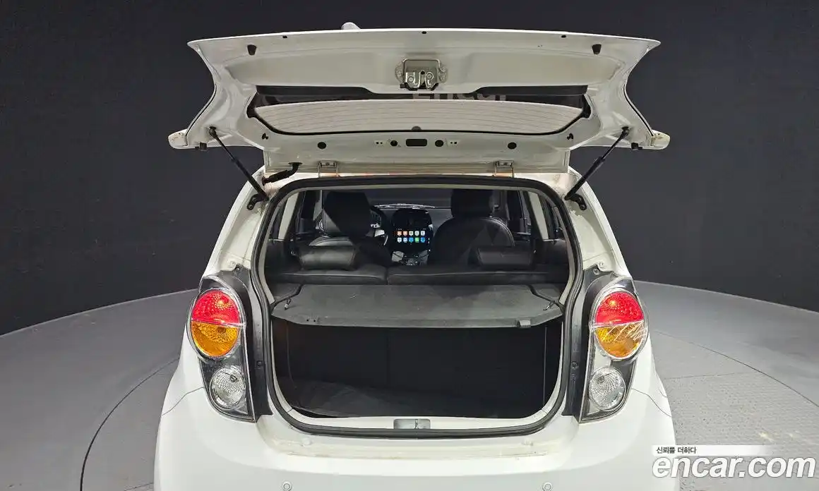Chevrolet Spark 2012 1.0 гидро в Москве № 2128449, фото 26