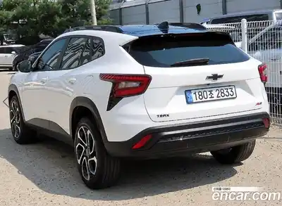 Chevrolet Trax 2024 1.2 гидро в Москве № 2128613, миниатюра 2