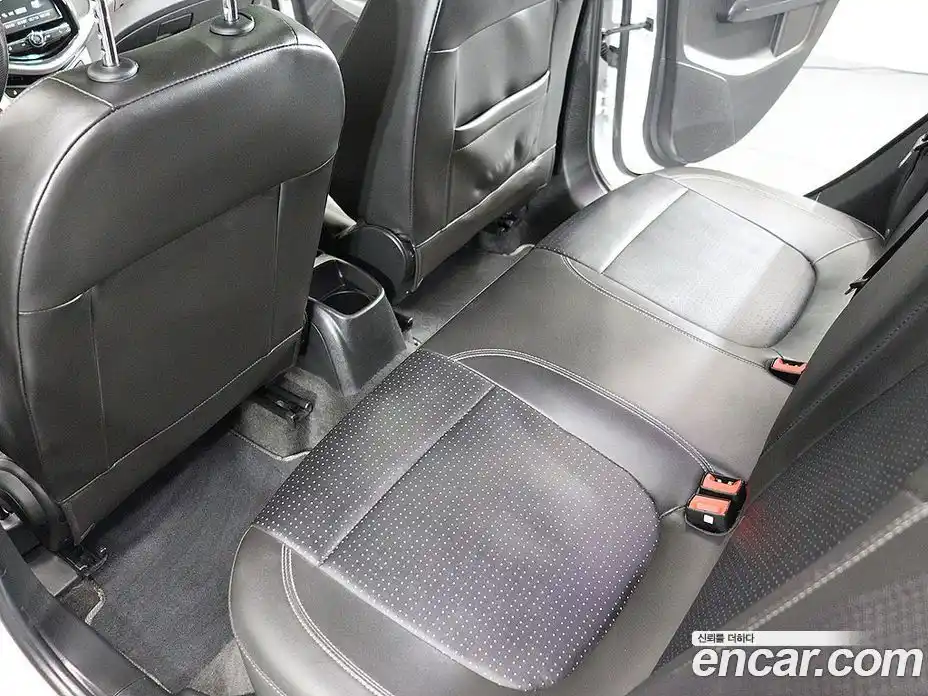Chevrolet Aveo 2017 1.4 гидро в Москве, фото 11