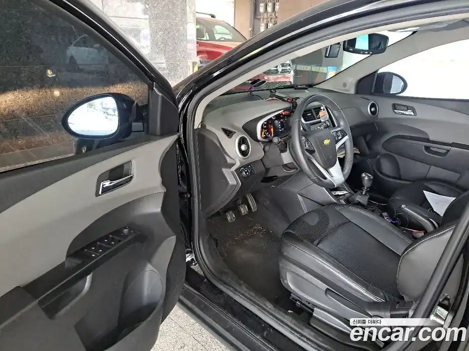 Chevrolet Aveo 2018 1.4 механика в Москве № 2128667, фото 14