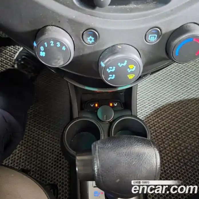 Chevrolet Spark 2012 1.0 гидро в Москве № 2128707, фото 8