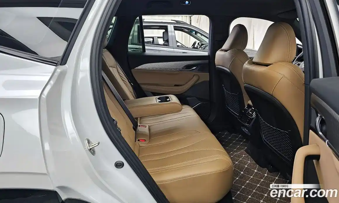 Renault Grand Koleos 2025 1.5 гидро в Москве № 2128787, фото 12