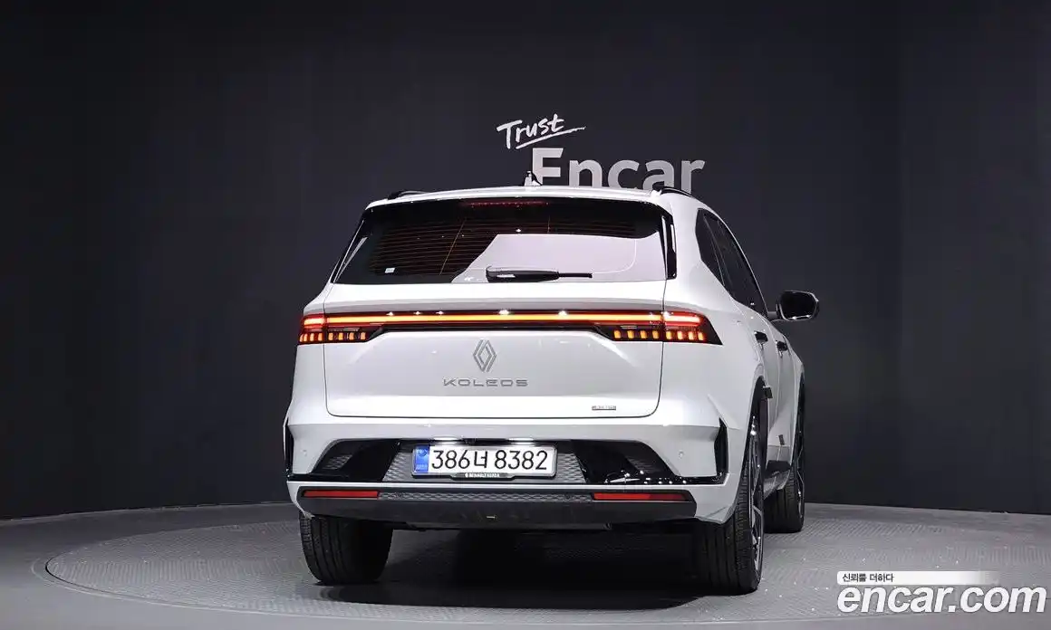 Renault Grand Koleos 2025 1.5 гидро в Москве № 2128787, фото 4