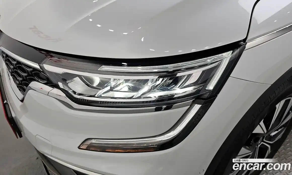 Renault QM6 2021 2.0 гидро в Москве № 2128805, фото 7
