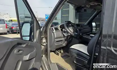 Renault Master 2020 2.3 механика в Москве № 2128880, миниатюра 10