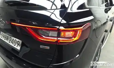 Renault QM6 2018 2.0 гидро в Москве № 2128943, миниатюра 9