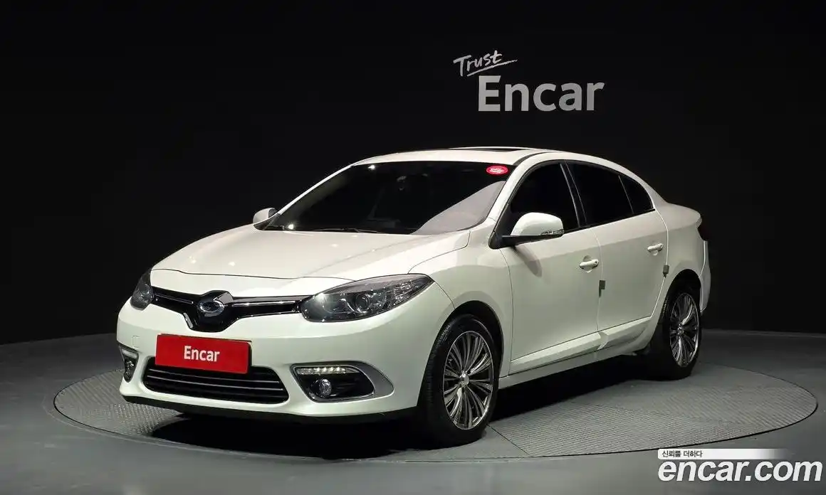 Renault SM3 2014 1.6 гидро в Москве № 2129005, фото 1