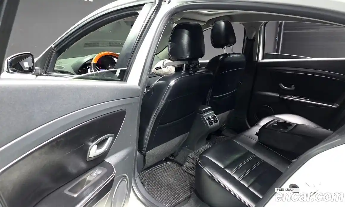 Renault SM3 2014 1.6 гидро в Москве № 2129005, фото 17