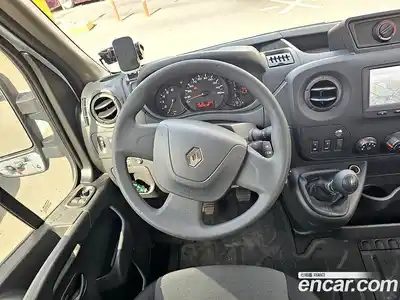 Renault Master 2019 2.3 механика в Москве № 2129505, миниатюра 12