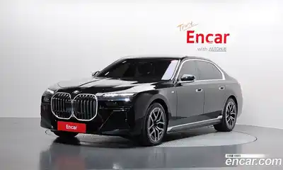 BMW 7-Series 740i xDrive M Sport