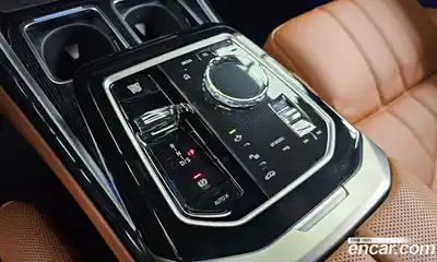 BMW 7-Series 2025 3.0 гидро в Москве № 2129794, миниатюра 12