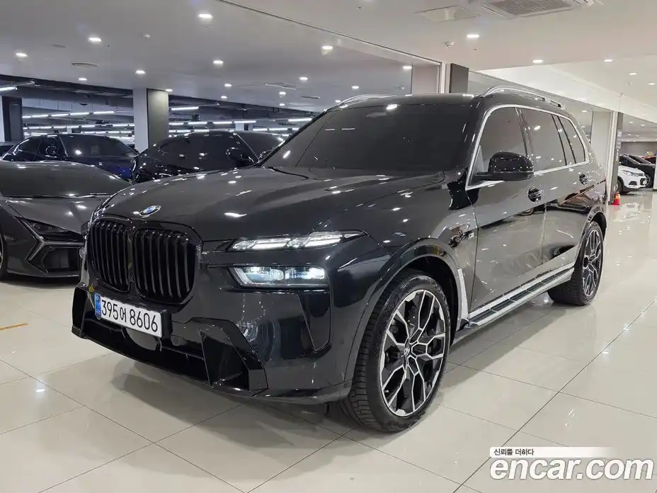 BMW X7 2025 3.0 гидро в Москве № 2129863, фото 1
