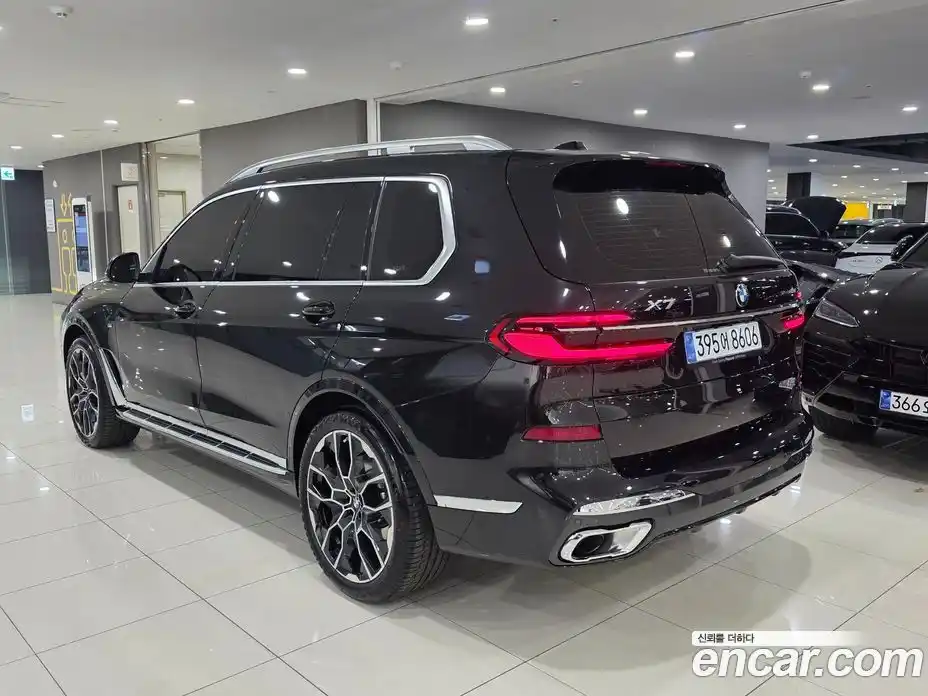 BMW X7 2025 3.0 гидро в Москве № 2129863, фото 2