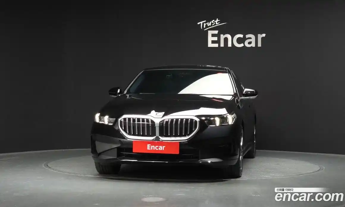 BMW 5-Series 2023 2.0 гидро в Москве № 2130045, фото 3