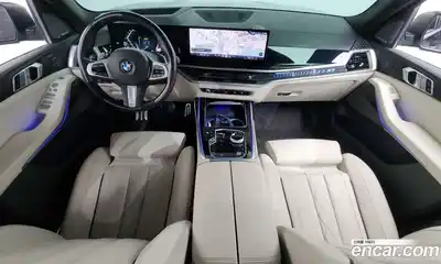 BMW X7 2023 3.0 гидро в Москве № 2130109, миниатюра 10
