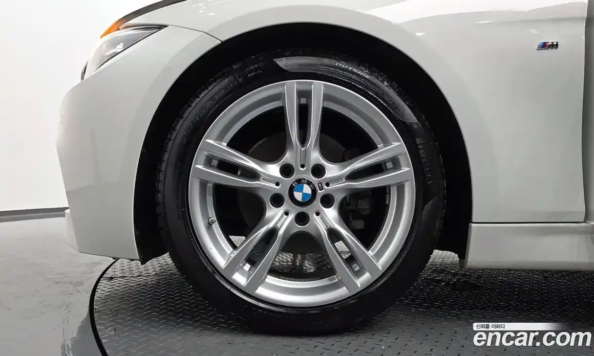 BMW 3-Series 2018 2.0 гидро в Москве № 2130347, фото 4