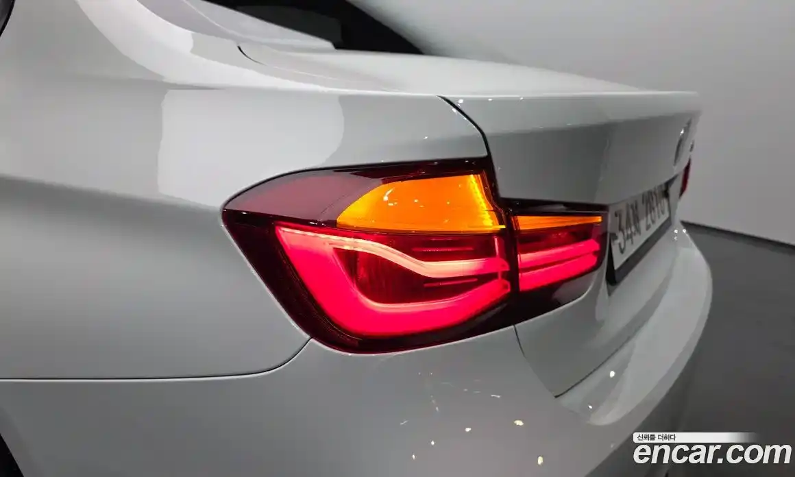 BMW 3-Series 2018 2.0 гидро в Москве № 2130347, фото 8