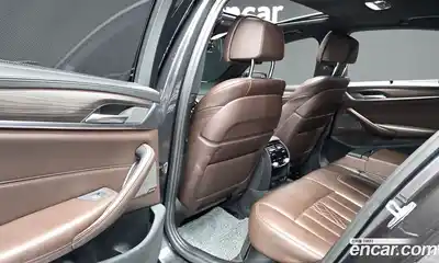 BMW 5-Series 2020 2.0 гидро в Москве № 2130647, миниатюра 11