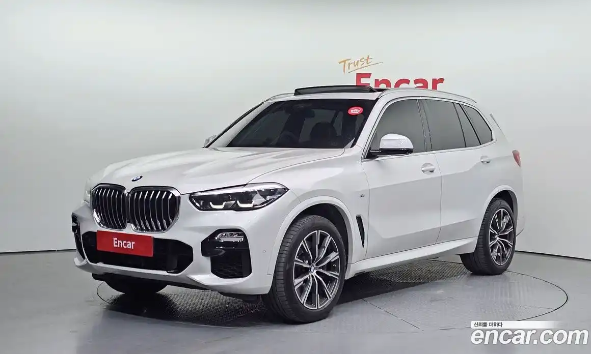 BMW X5 2019 3.0 гидро в Москве № 2130672, фото 1