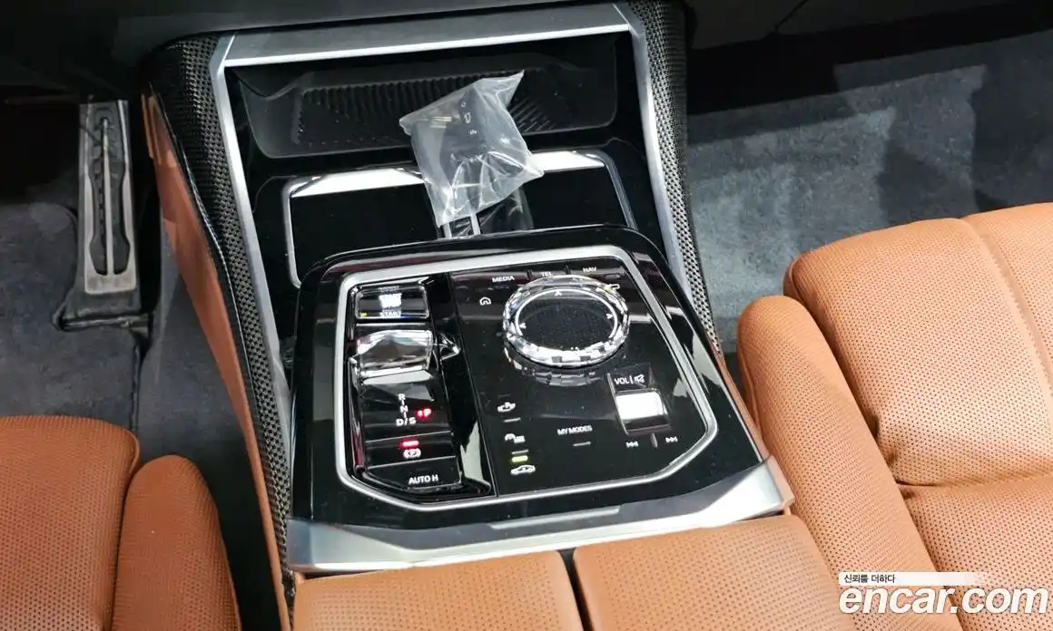 BMW 7-Series 2024 3.0 гидро в Москве № 2130765, фото 12