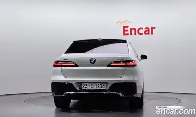 BMW 7-Series 2024 3.0 гидро в Москве № 2130765, миниатюра 4