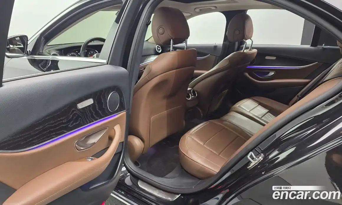 Mercedes-Benz E-Class 2019 1.9 гидро в Москве № 2130928, фото 17