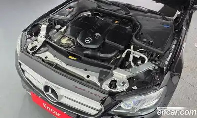 Mercedes-Benz E-Class 2019 1.9 гидро в Москве № 2130928, миниатюра 5