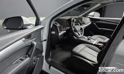 Audi Q5 2020 2.0 гидро в Москве № 2131015, миниатюра 10