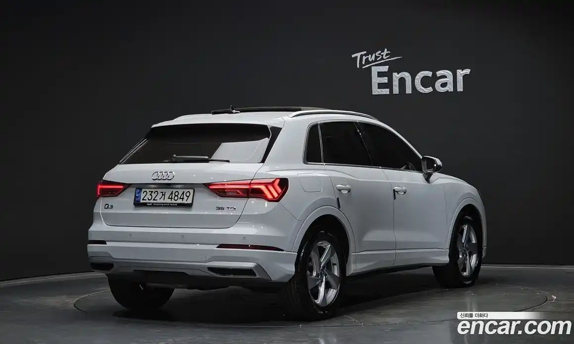 Audi Q3 2020 2.0 гидро в Москве № 2131018, фото 2
