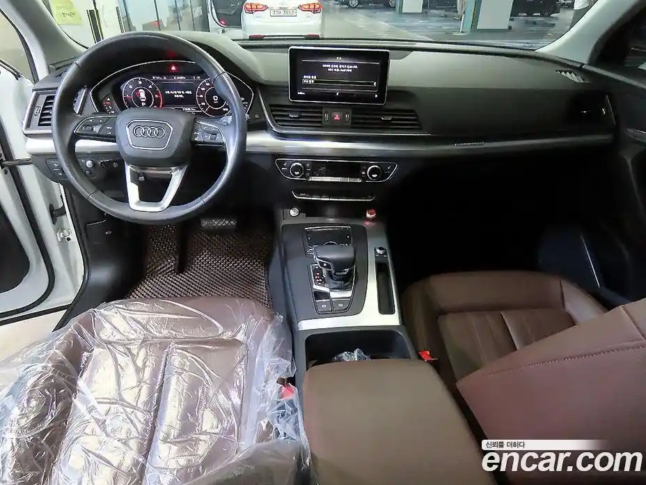 Audi Q5 2020 2.0 гидро в Москве № 2131433, фото 10