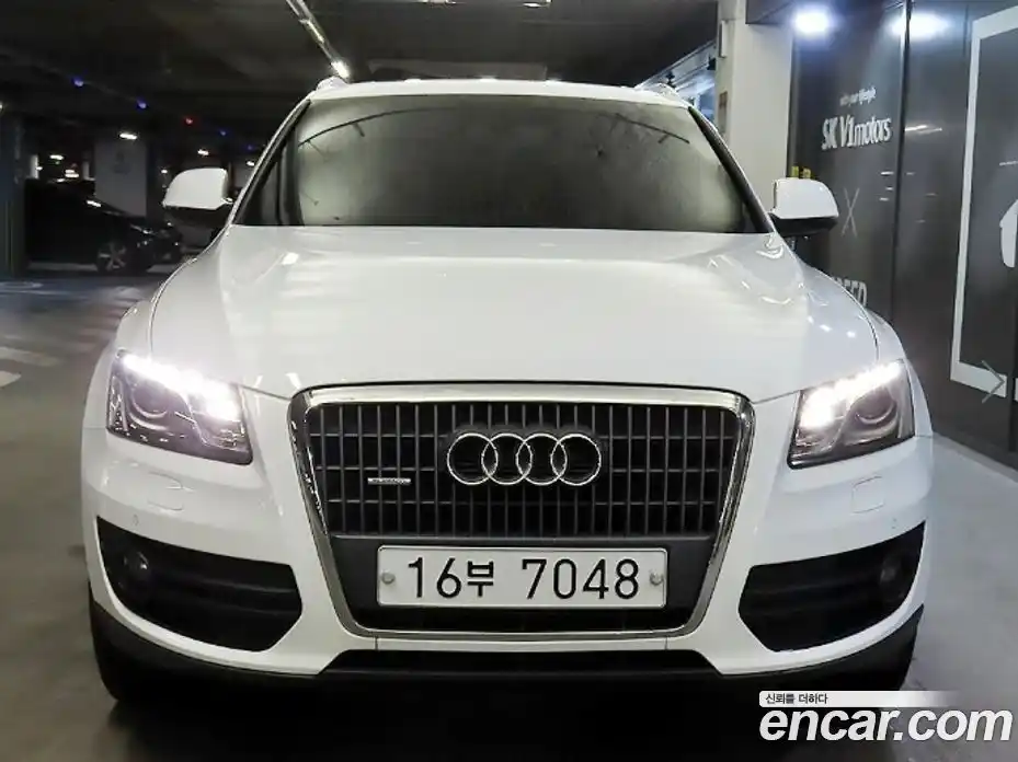 Audi Q5 2011 2.0 гидро в Москве № 2131439, фото 2