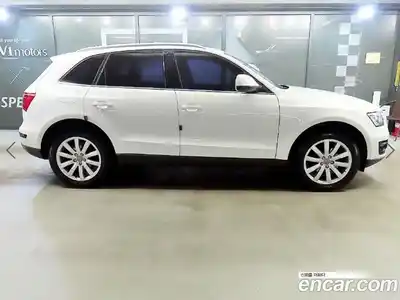 Audi Q5 2011 2.0 гидро в Москве № 2131439, миниатюра 3