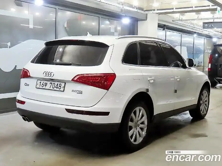Audi Q5 2011 2.0 гидро в Москве № 2131439, фото 4