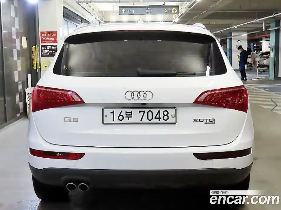 Audi Q5 2011 2.0 гидро в Москве № 2131439, фото 5