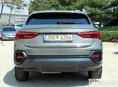 Audi Q3 2023 2.0 гидро в Москве № 2131457, миниатюра 4