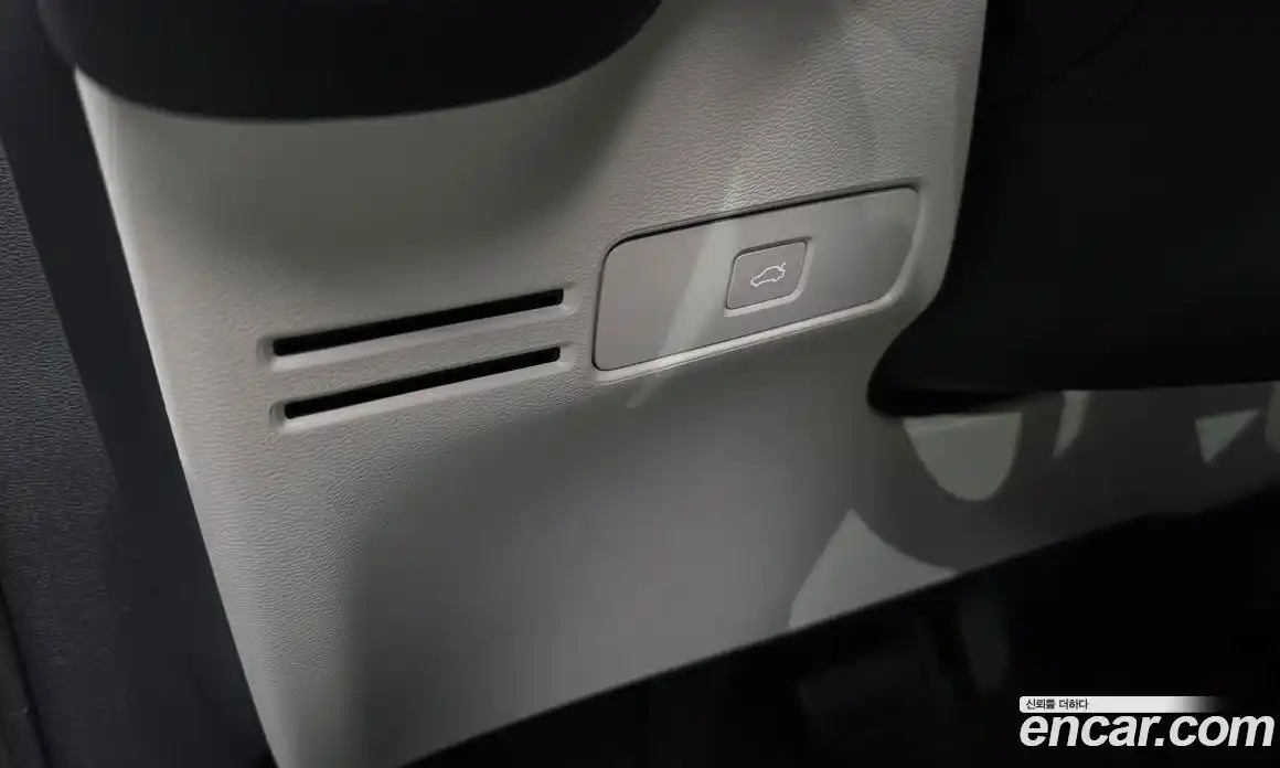 Volvo XC40 2025 2.0 гидро в Москве № 2131491, фото 30