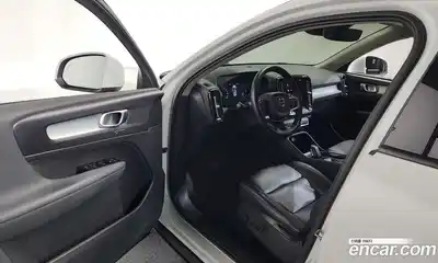 Volvo XC40 2021 2.0 гидро в Москве, миниатюра 12