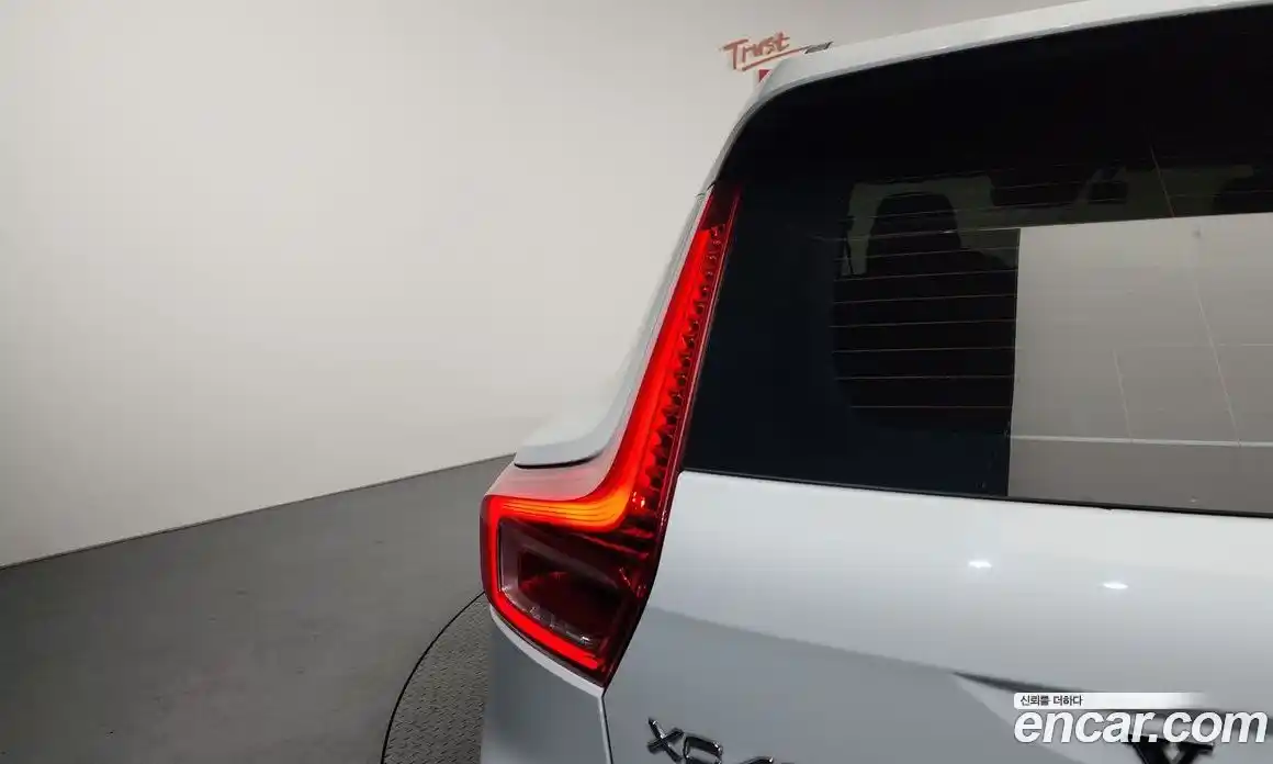 Volvo XC40 2021 2.0 гидро в Москве, фото 8