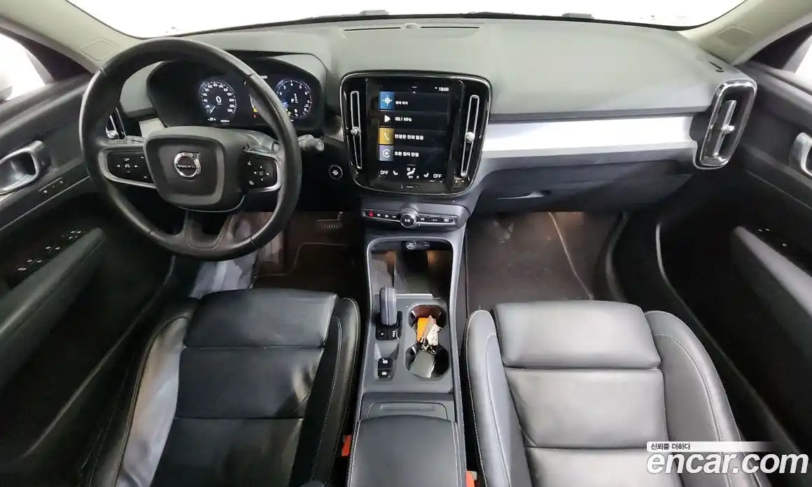 Volvo XC40 2021 2.0 гидро в Москве, фото 9