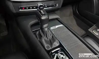 Volvo S90 2017 2.0 гидро в Москве № 2131584, миниатюра 9