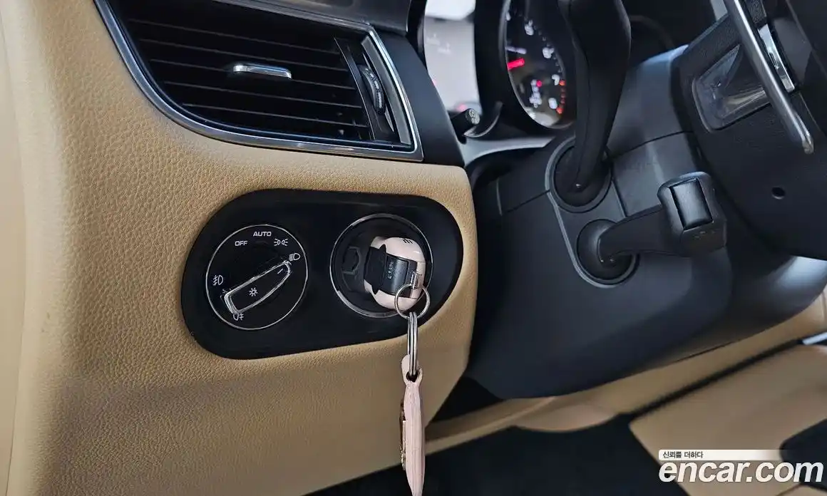 Porsche Macan 2018 2.0 гидро в Москве № 2131739, фото 27