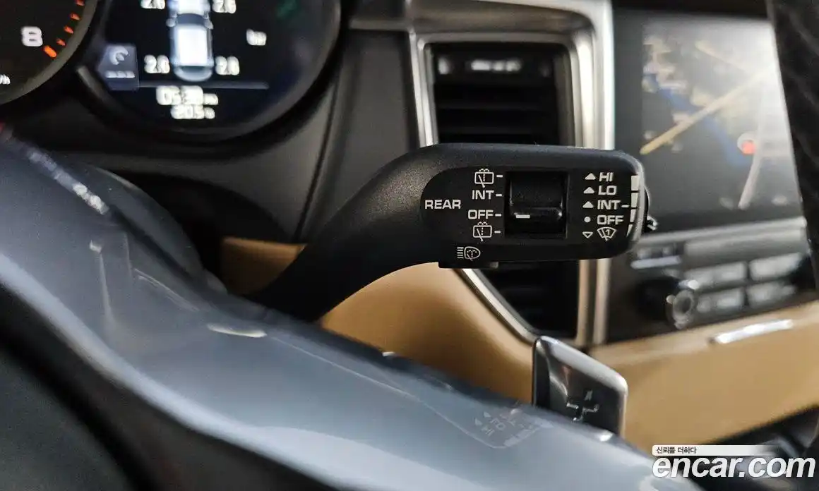 Porsche Macan 2018 2.0 гидро в Москве № 2131739, фото 28