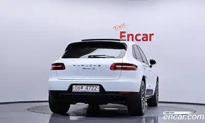 Porsche Macan 2018 2.0 гидро в Москве № 2131739, миниатюра 4
