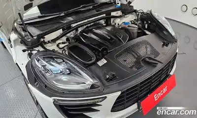 Porsche Macan 2018 2.0 гидро в Москве № 2131739, миниатюра 6