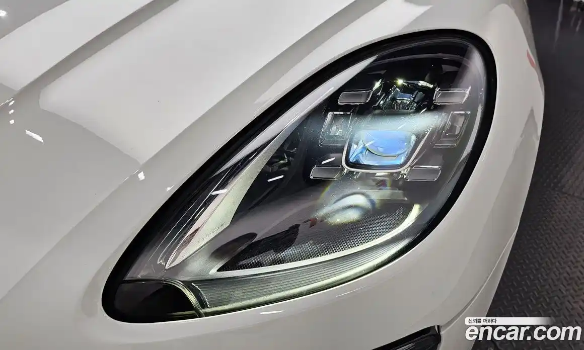 Porsche Macan 2018 2.0 гидро в Москве № 2131739, фото 8